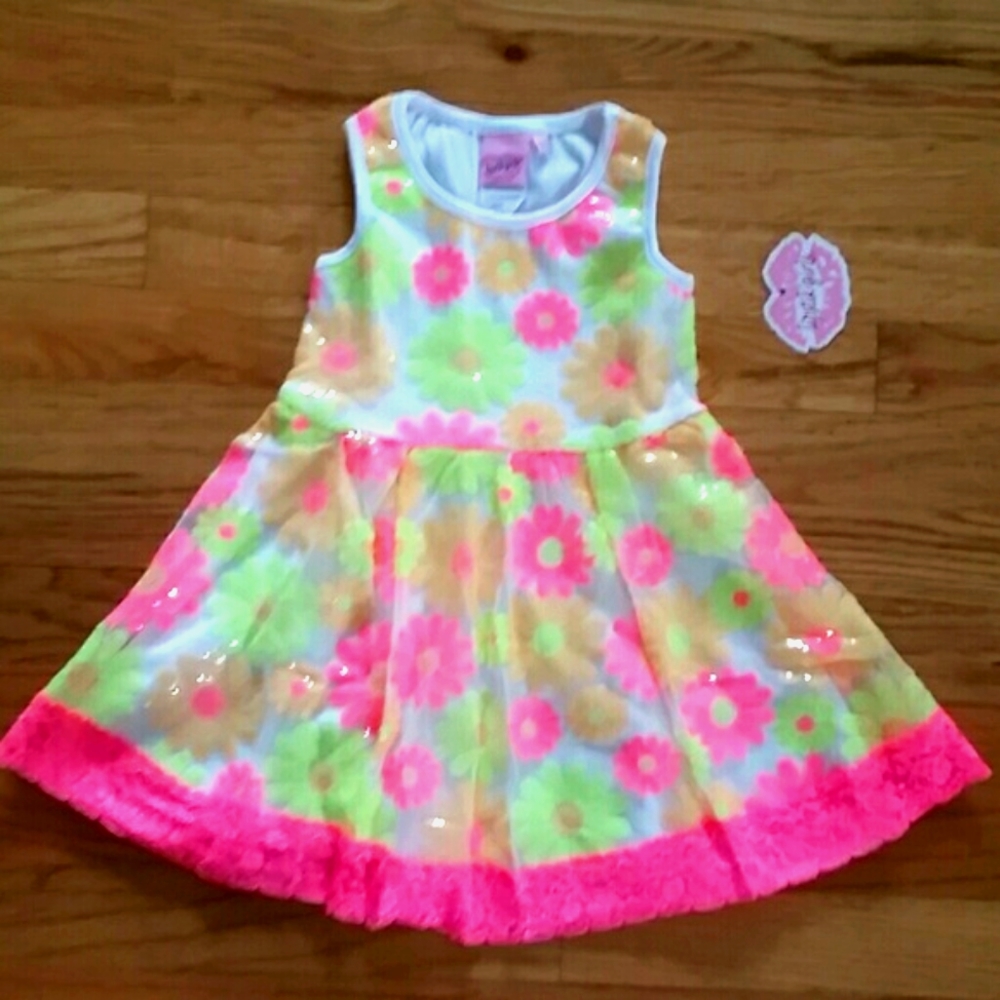 Lipstik Girls NWT Sequin Flower Embellished Dress